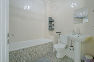 Photo 17- click for photo gallery